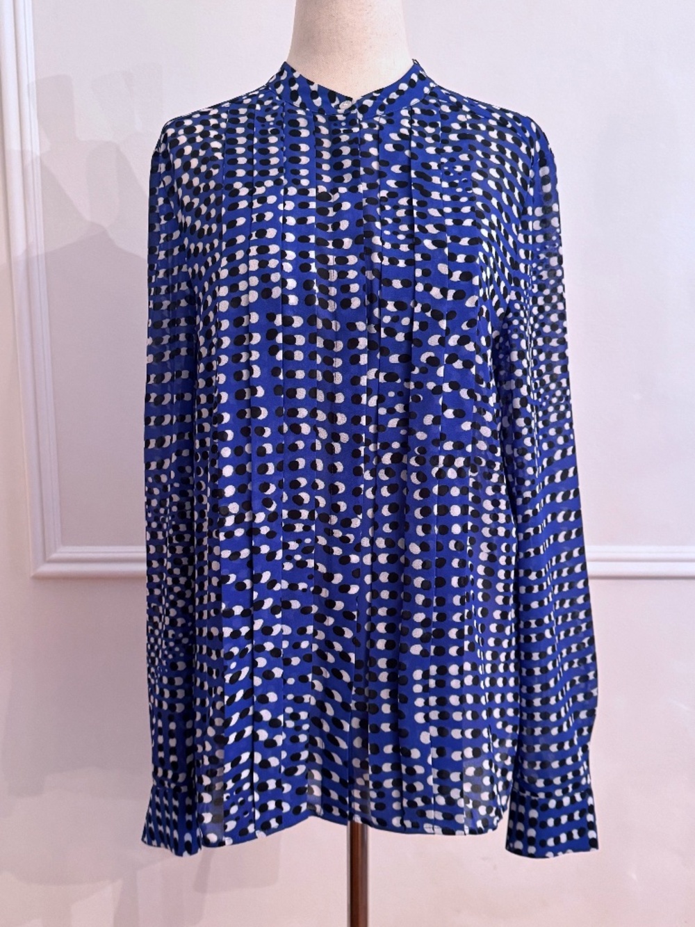 Reiss Polka Dot Print Pleated Chiffon Blouse Long Sleeve Size 6 UK 10